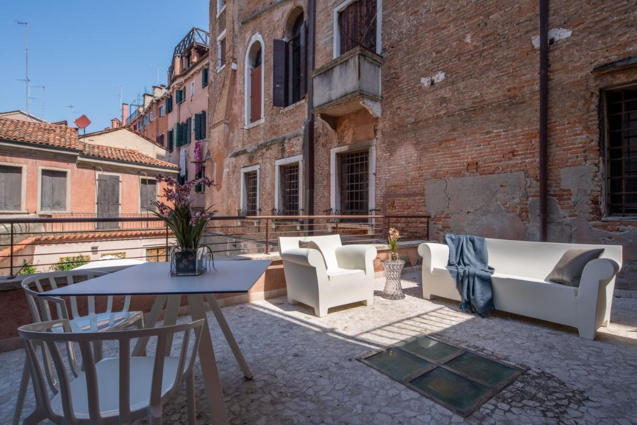 Palace Canal View By Wonderful Italy Venesia Bagian luar foto